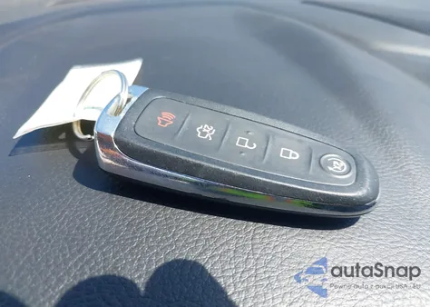 2014 Ford Focus Titanium из США, поврежденный, VIN 1FADP3N21EL429653